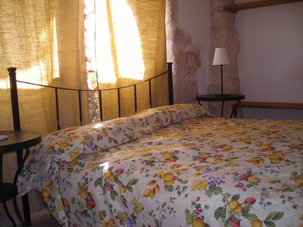 Masseria Ferri Ostuni Cameră foto